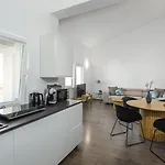 Apartamento Marina By Aneo Travel